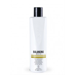 Light Irridiance Równoważący Regulujący Sebum Szampon (300ml)
