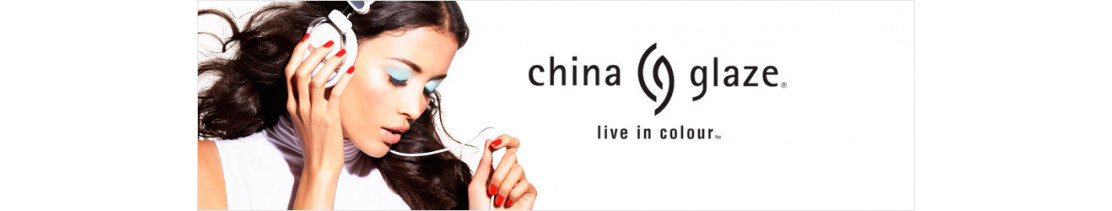 Katalog China Glaze, pełna gama lakierów do paznokci od jasnych do ciemnych oraz zabiegów